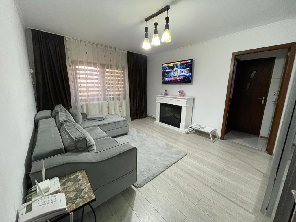 Apartament Gallamar Bîrlad Exterior foto