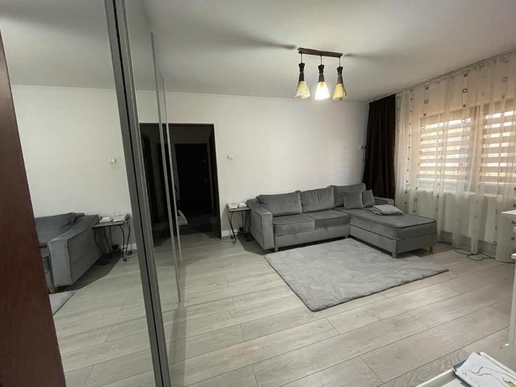 Apartament Gallamar Bîrlad Exterior foto